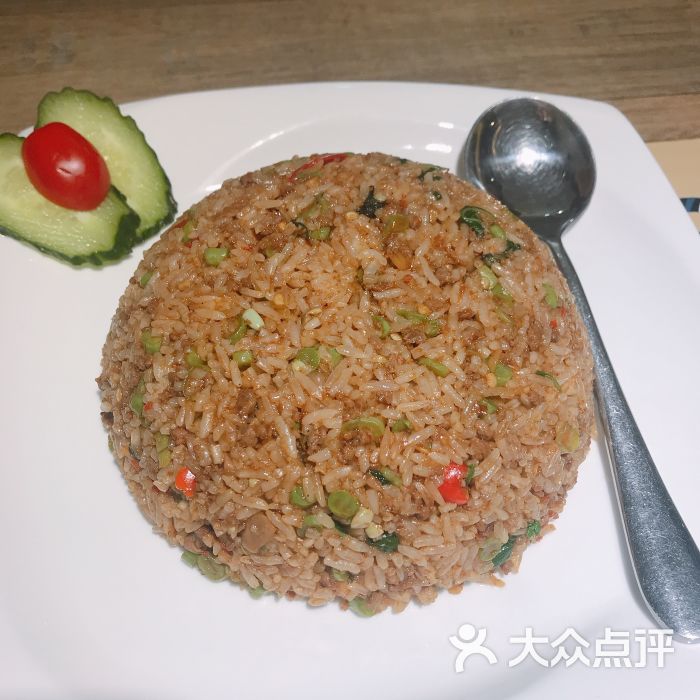 ‘太阳成集团tyc7111cc’广告配音让广告变得活龙活现(图2) 太阳成集团tyc7111cc