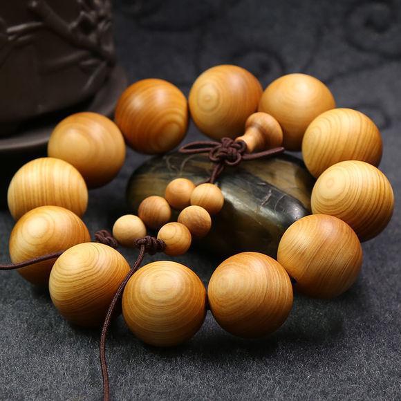 衣柜定制雪宝荣获2018中国全屋定制十大品牌:太阳成集团tyc7111cc(图2) 太阳成集团tyc7111cc